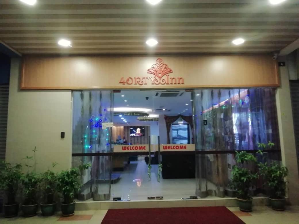 4Orty Inn Bintulu Exterior photo