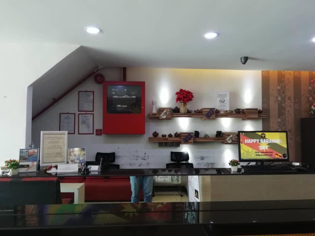 4Orty Inn Bintulu Exterior photo